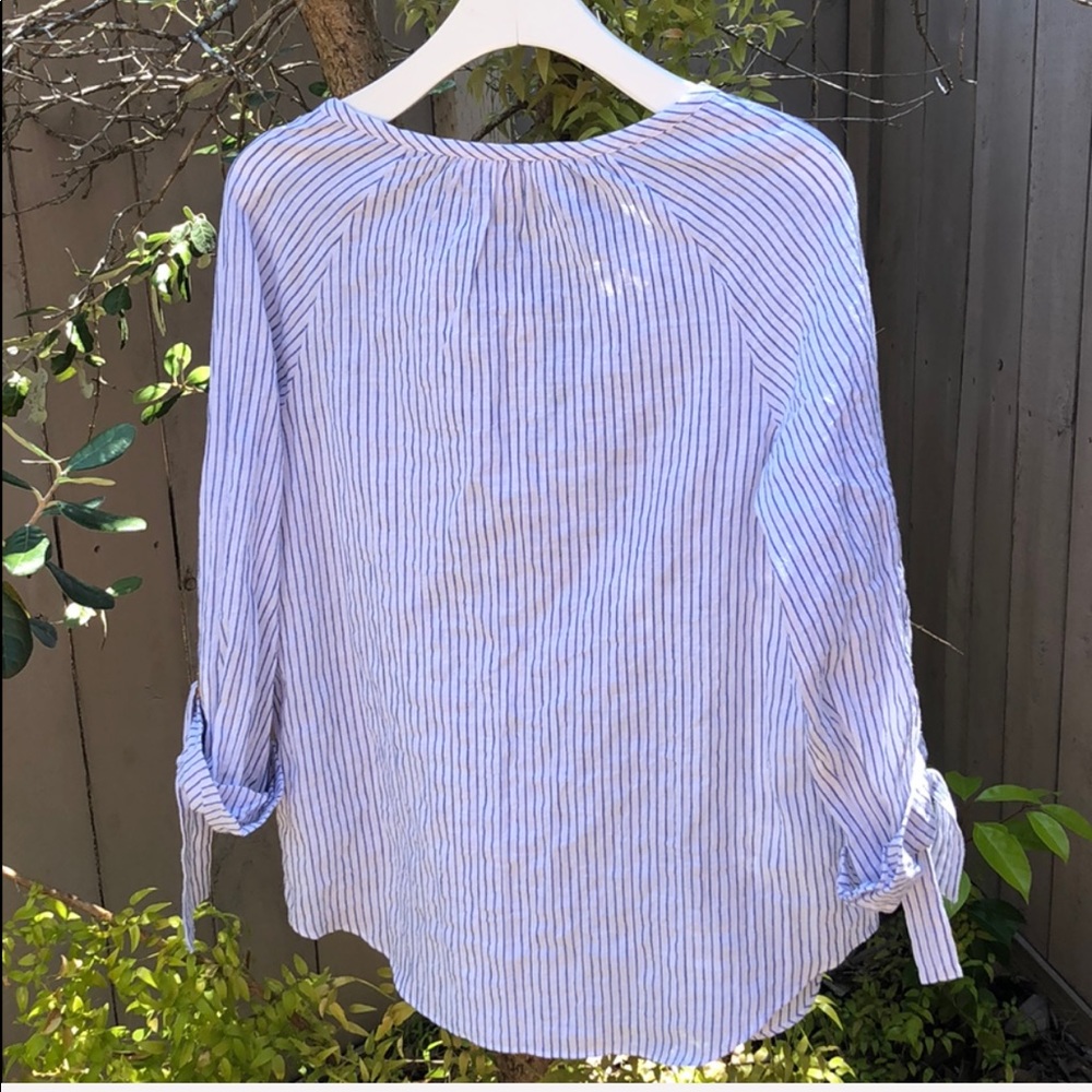 Michael Kors⭐️Beautiful! Fashionable! THE MK Top⭐️ - Picture 4 of 6